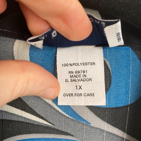 c.b. collections Black Blue Patterned Blouse 1X - Picture 9 of 13